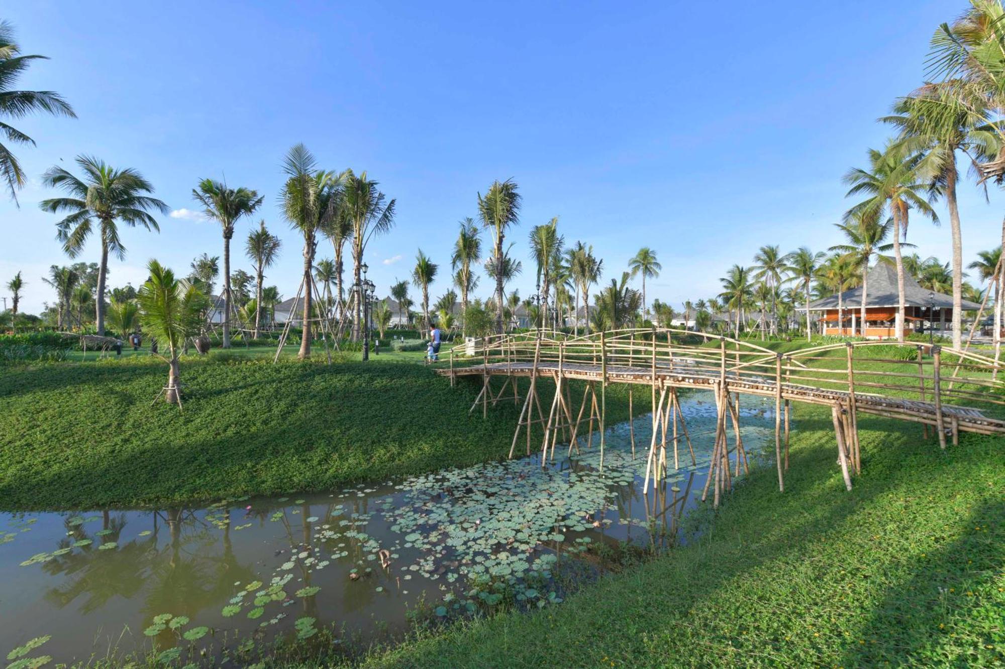 Cocoland River Beach Resort & Spa Куанг Нгай Екстериор снимка